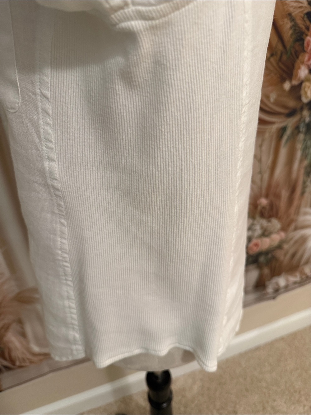 Cynthia Rowley White Split-Neck Linen Pocket Blouse - Picture 5 of 7